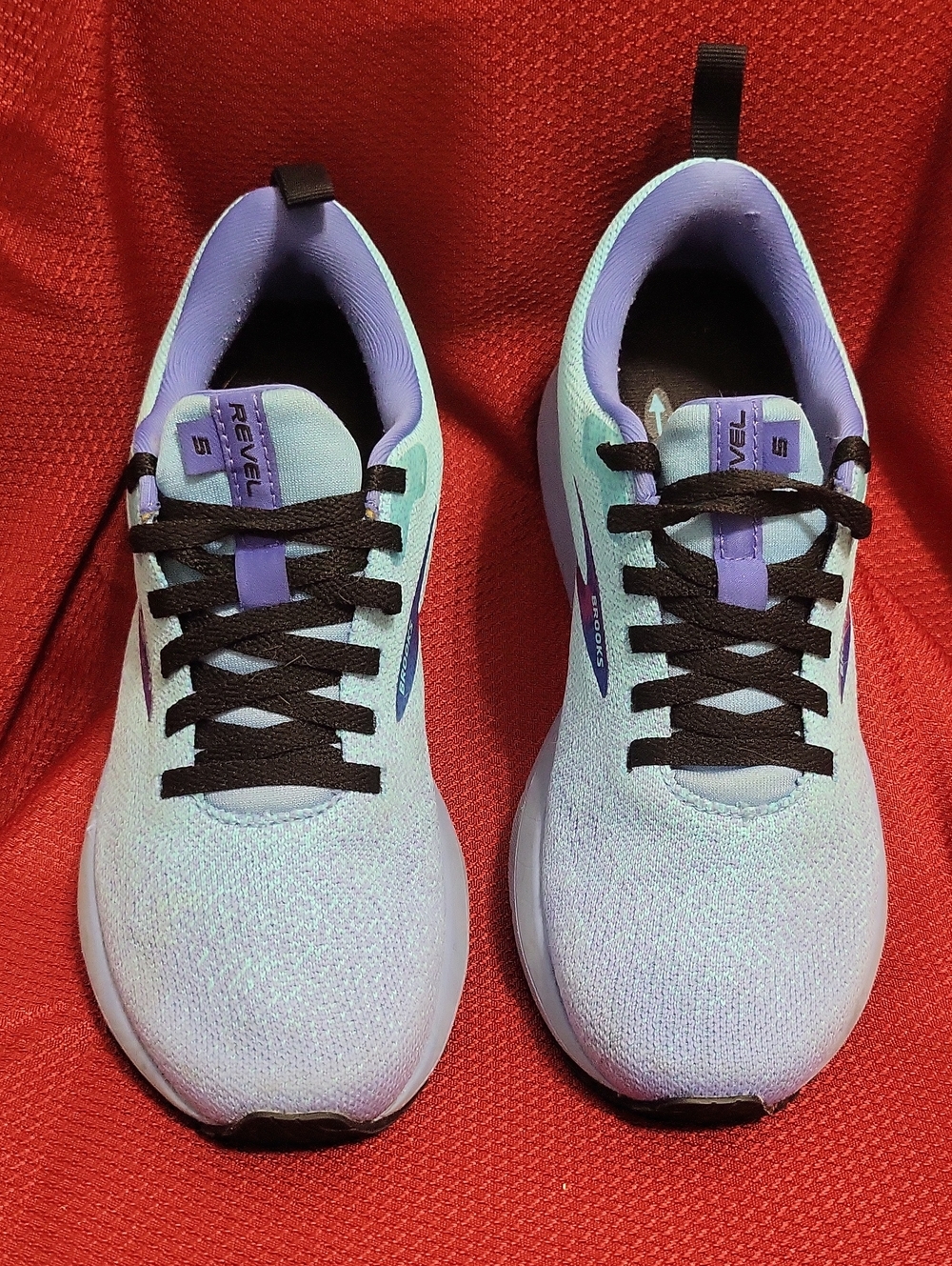 Womens Athletic Shoes
